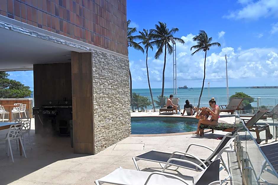 Seaflats Iracema Residence