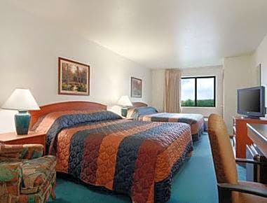 Super 8 by Wyndham Sparta