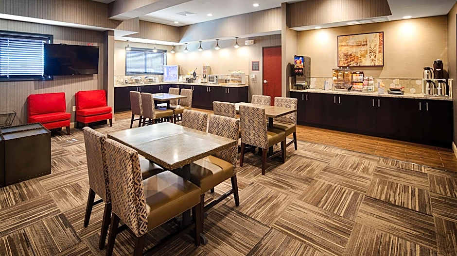 Best Western Plus Stevens County In