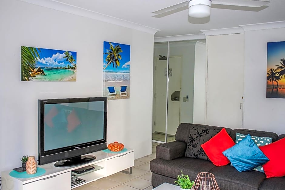 Surfers Beach Holiday Apartments