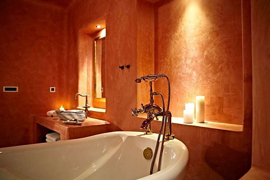 Voreina Gallery Suites