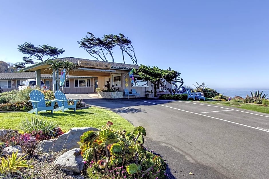 Cambria Shores Inn