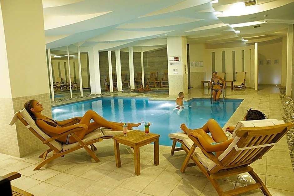 Korumar Hotel Deluxe