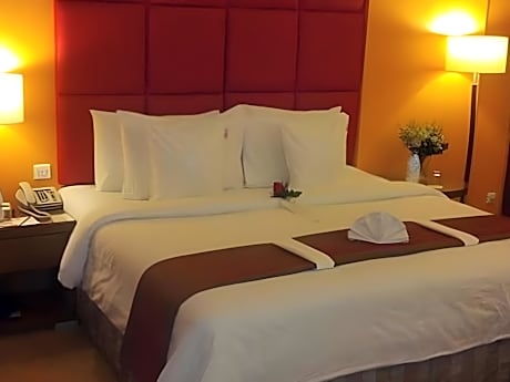 Al Hayat Golden Hotel