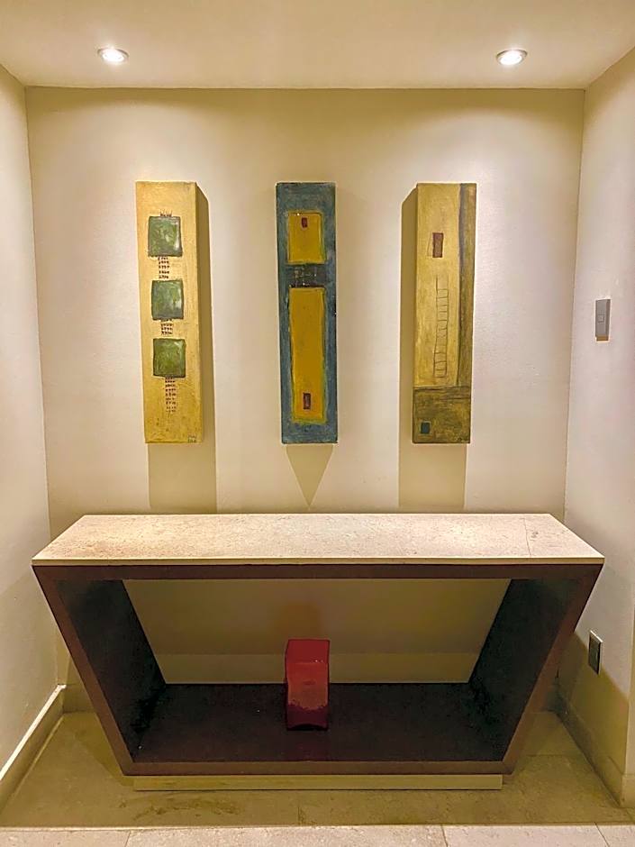 Seven Crown La Paz Malecon