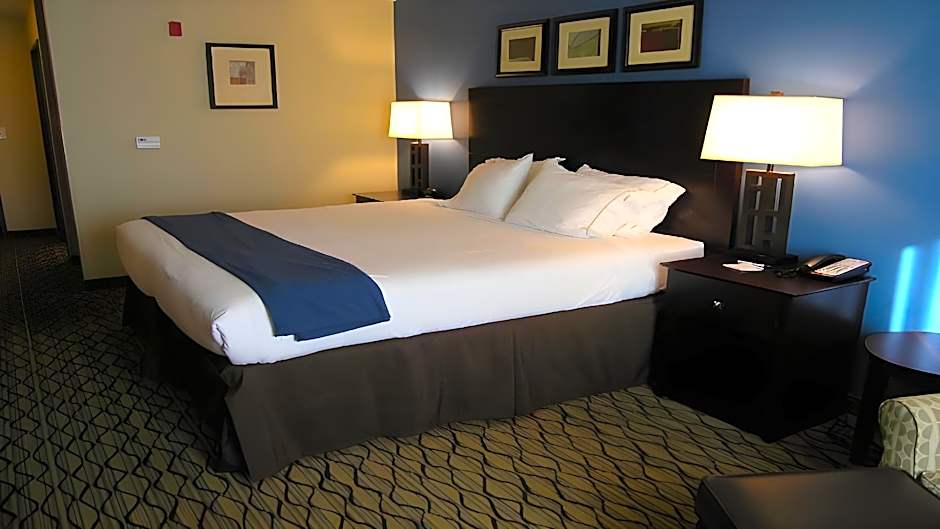 Holiday Inn Express & Suites Belle Vernon By IHG