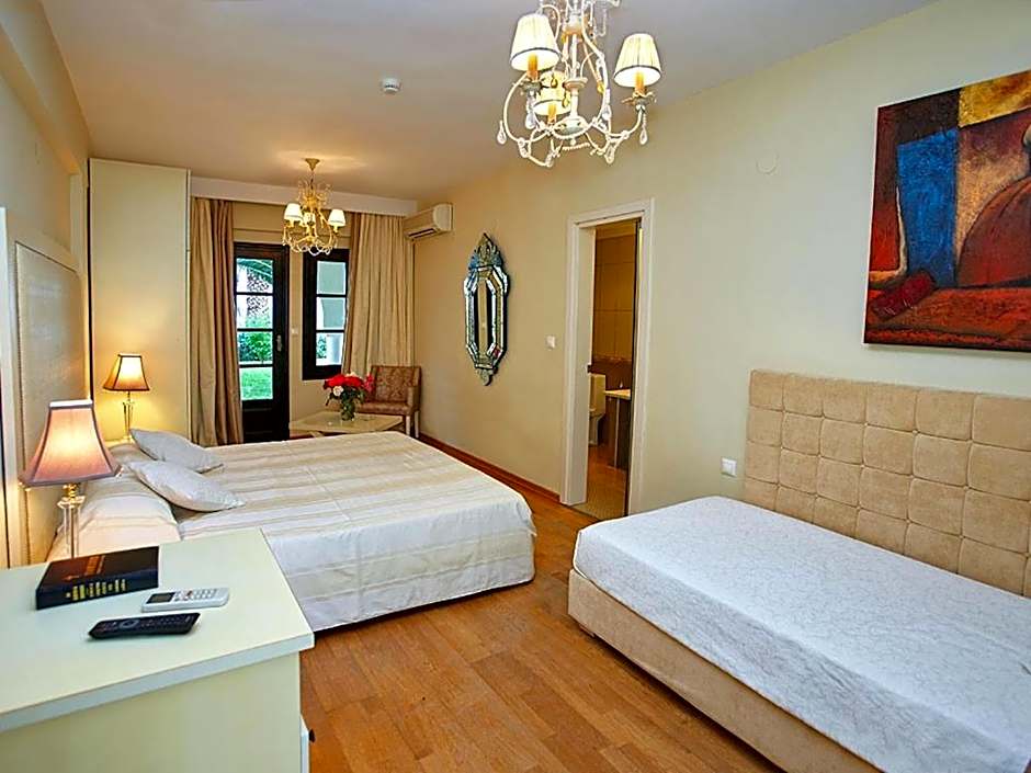 Assa Maris Beach Hotel