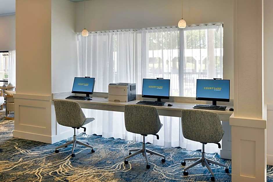 Courtyard by Marriott Sandestin at Grand Boulevard