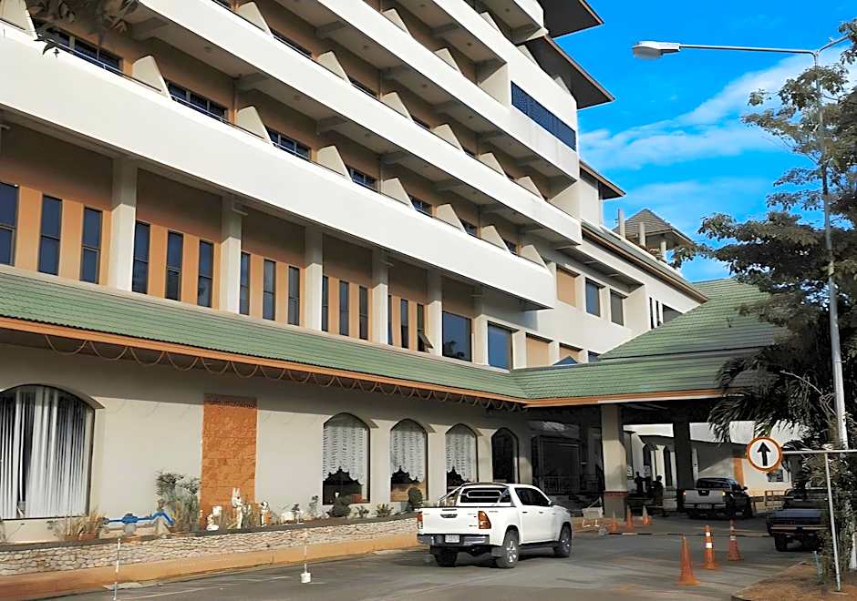 Green World Palace Hotel