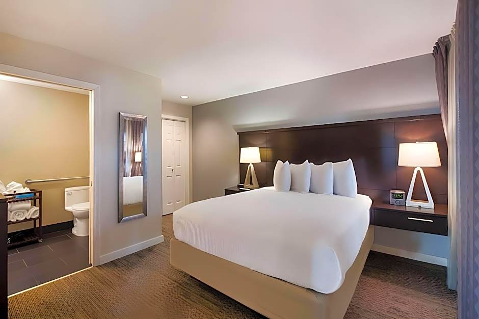 Sonesta ES Suites Dulles Airport