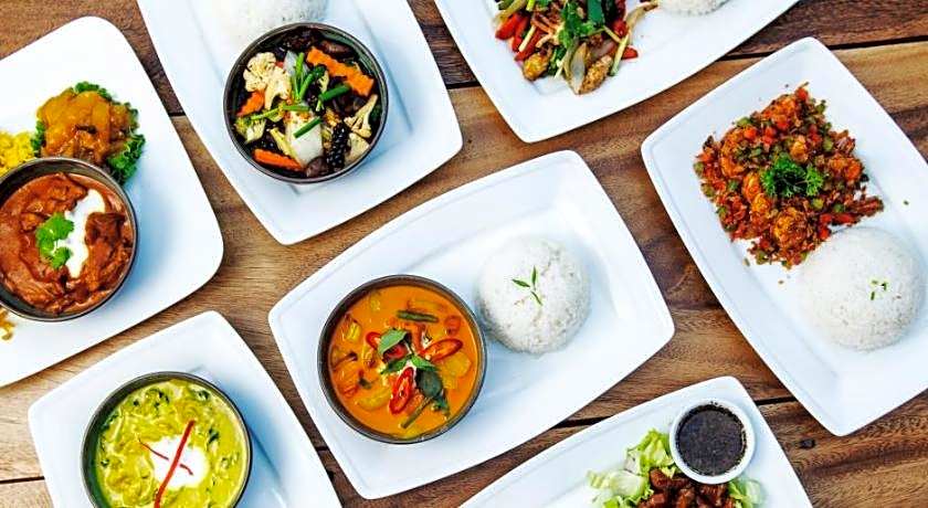 Mad Monkey  Koh Rong 