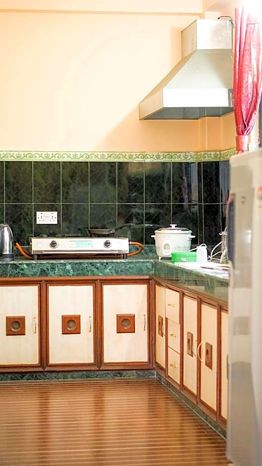 Hotel Mountain View - Lakeside Pokhara