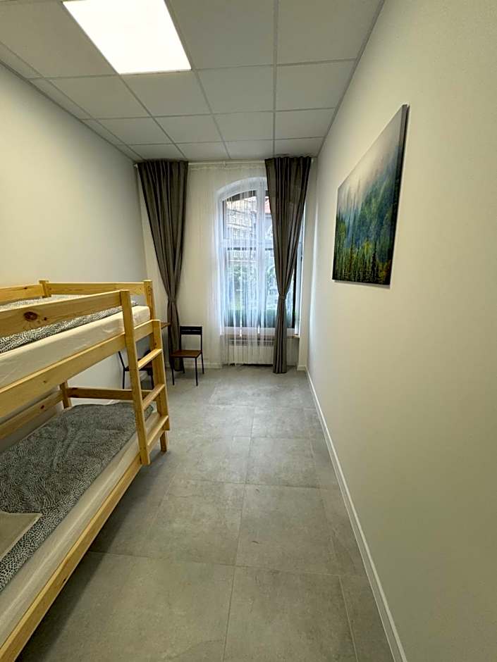 Green Hostel Katowice - 24h Parking