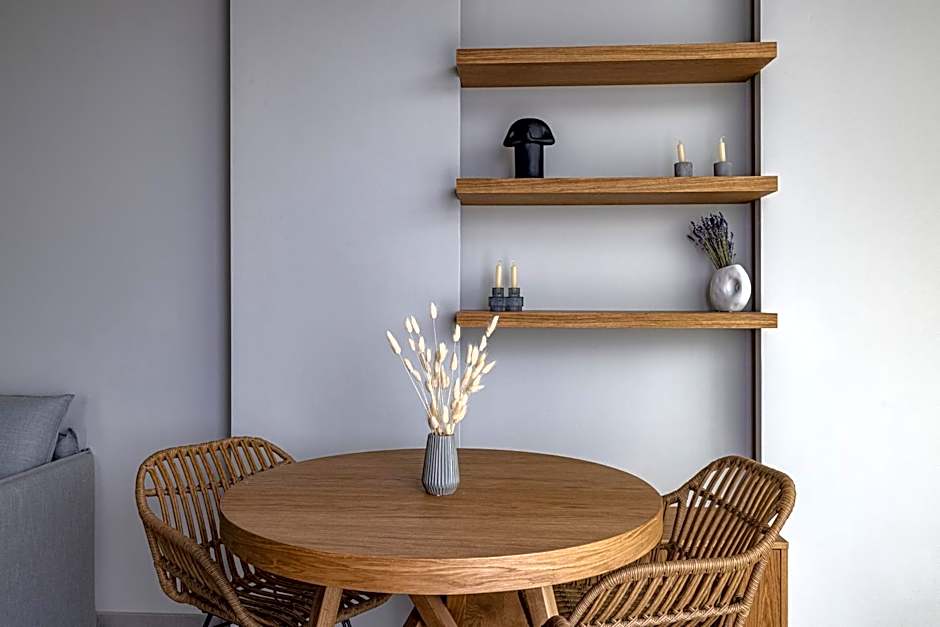 Anadeo Villas & Suites