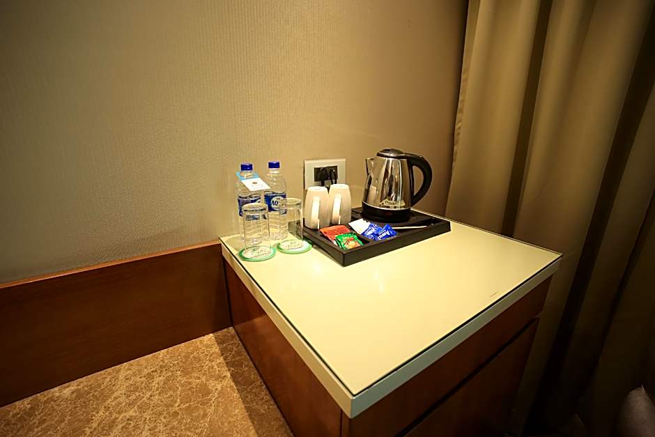 The Byke Delotel - Borivali