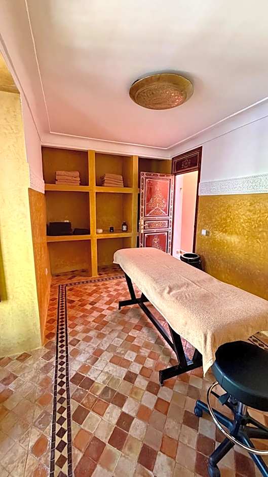 Riad L'Aziza