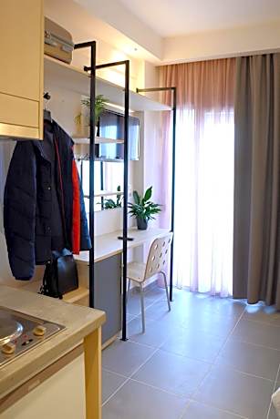 Deluxe Double Room with Balcony and Sea View