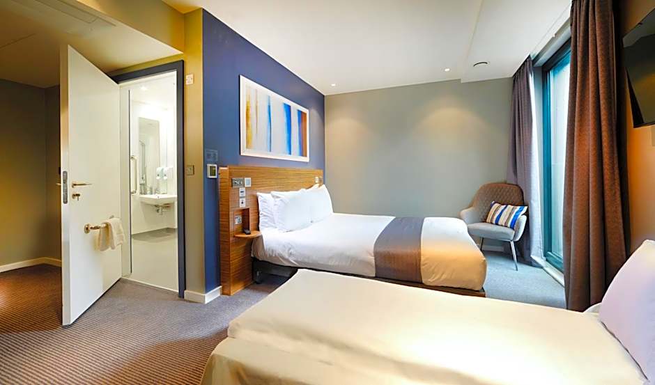 Travelodge PLUS Dublin City Centre