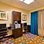 Holiday Inn Express and Suites Alpine By IHG