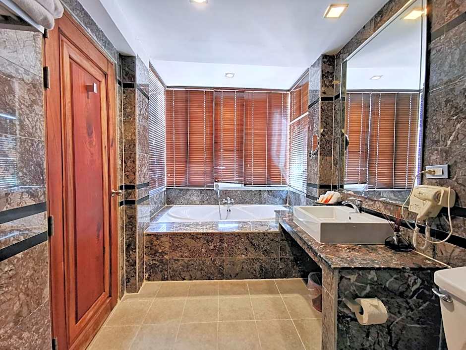 Chanthapanya Hotel Vientiane