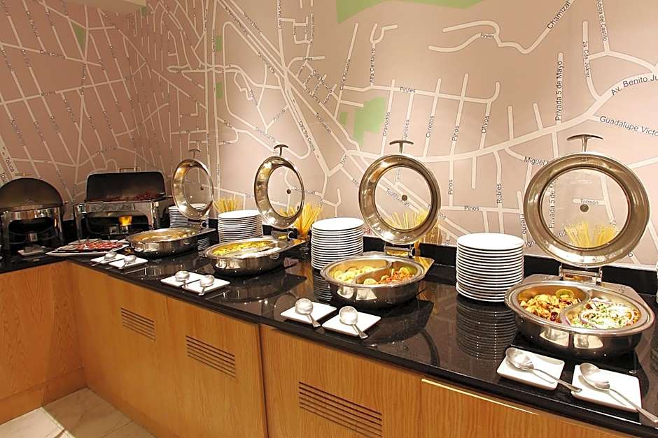 Fiesta Inn Tlalnepantla