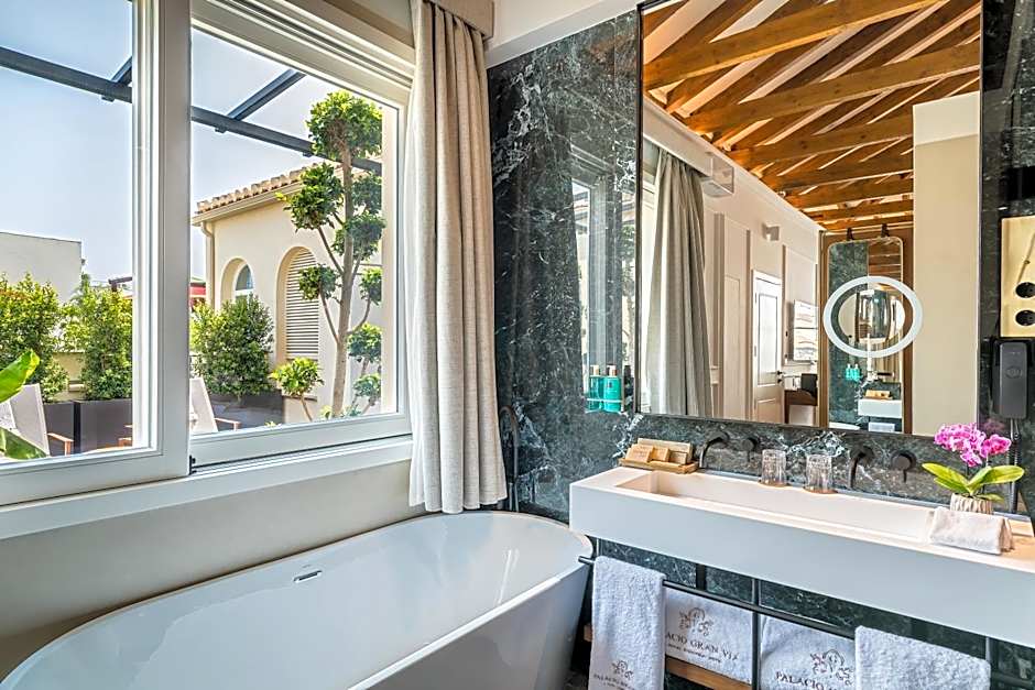 Palacio Gran Vía, a Royal Hideaway Hotel