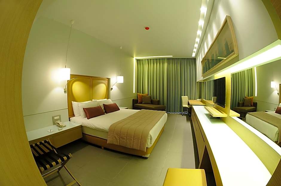 Saifi Suites