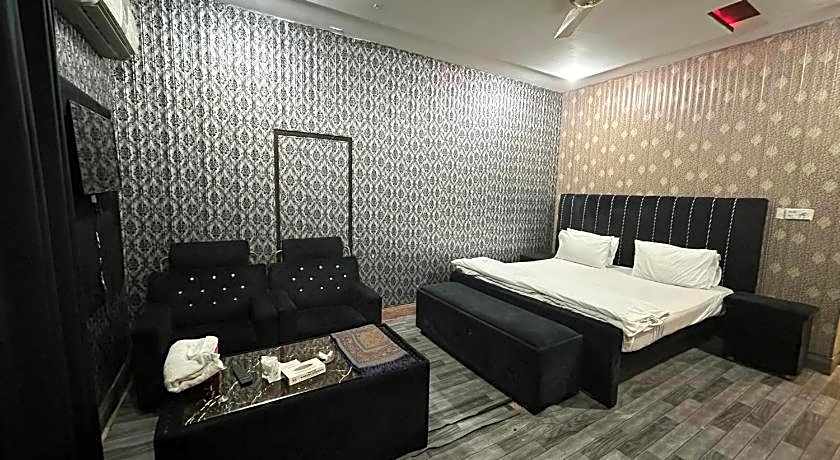 Hotel Sareena Residence