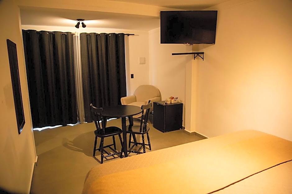 Pousada Serra & Jardim