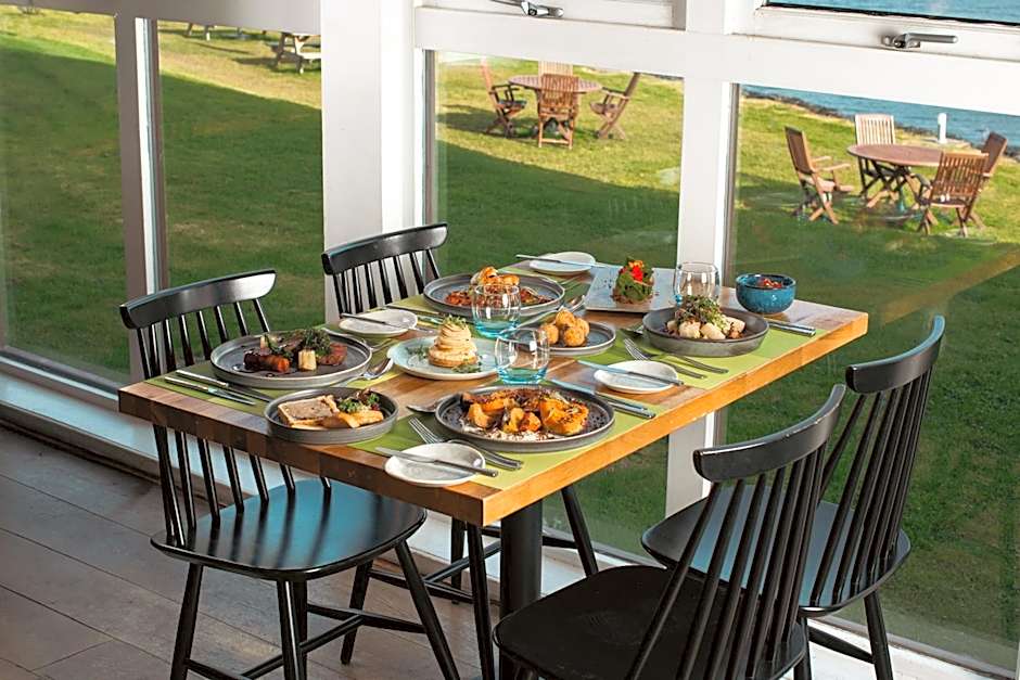 The Isles of Glencoe Hotel