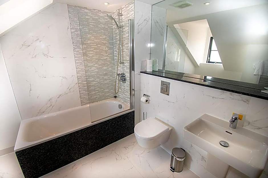 Beachcliff Rooms & Apartments