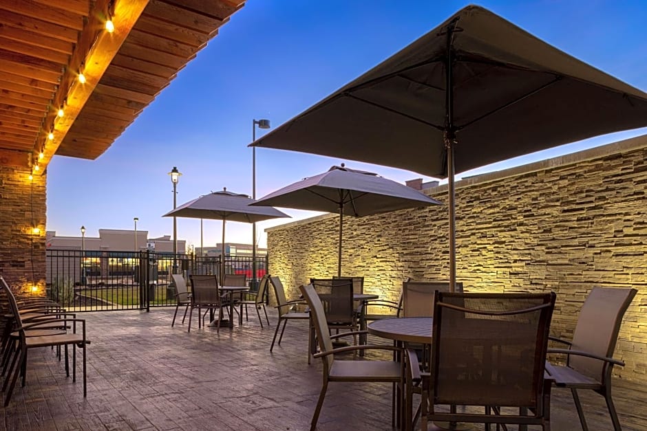 Fairfield by Marriott Inn & Suites Denver Airport at Gateway Park