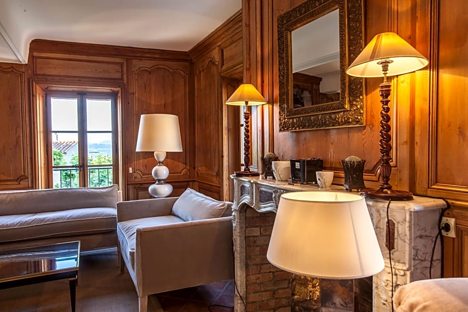Hôtel Restaurant Le Yaca