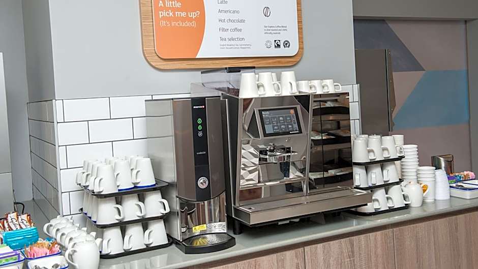 Holiday Inn Express Aberdeen Airport By IHG