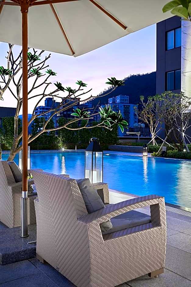 MU Jiaoxi Hotel
