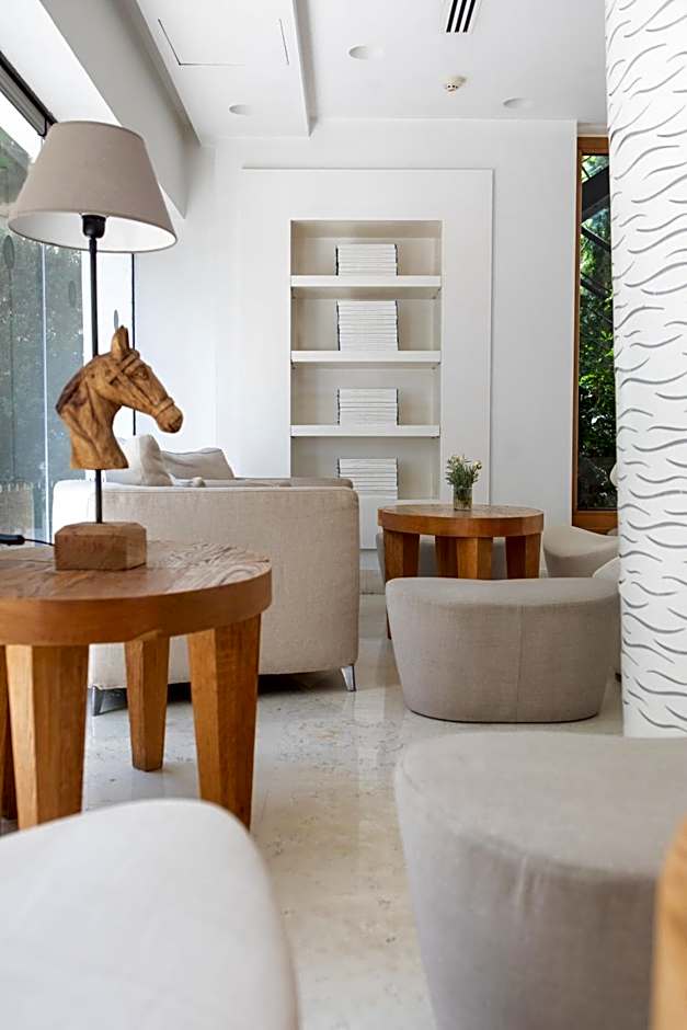 Alasia Boutique Hotel