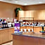 Pomeroy Inn & Suites Fort St. John