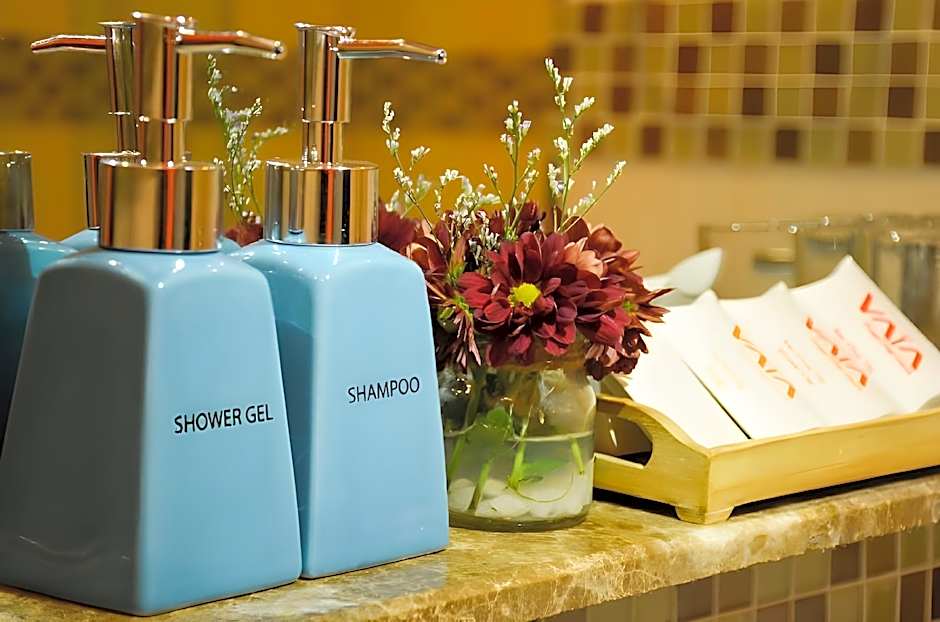 Vaia Hoi An Boutique Hotel