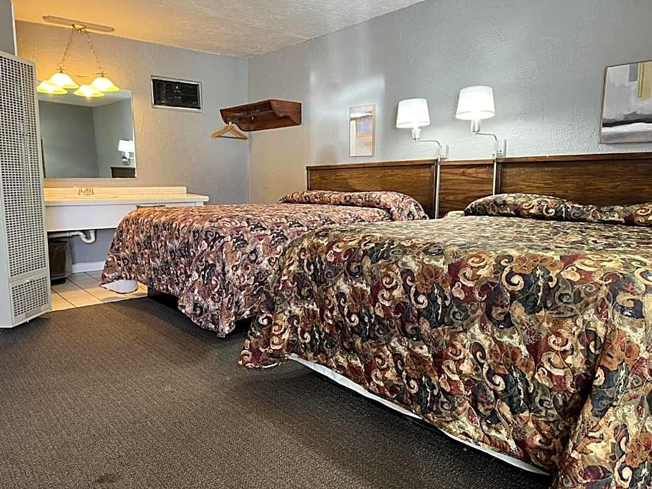 Photo 1 of 4 of 1 Queen Bed