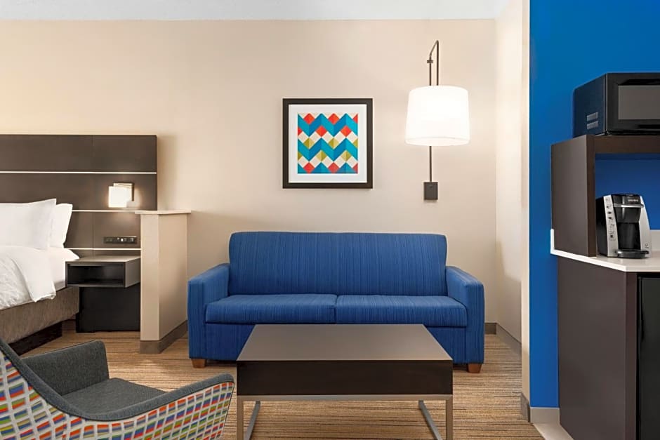 Holiday Inn Express Hotel & Suites McAlester By IHG