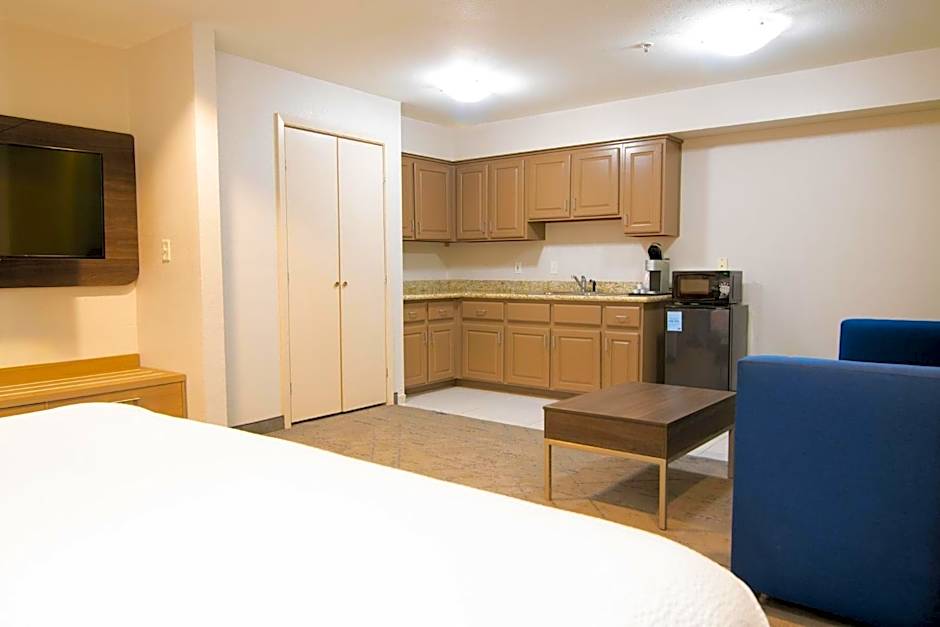 Holiday Inn Express & Suites College Station by IHG