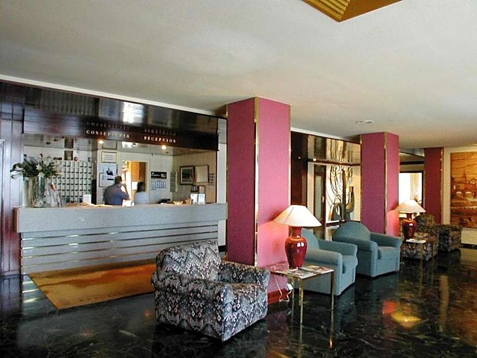 Hotel Rey Sancho Ramírez