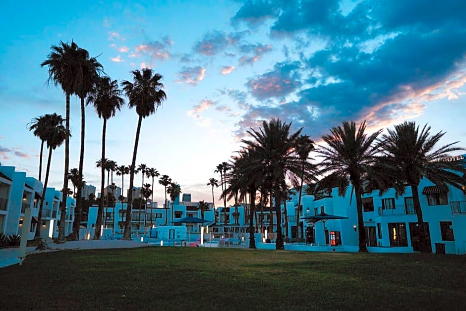 Serene Vegas Boutique Hotel Las Vegas