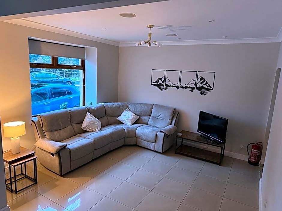 Bedwellty Lodge near BikePark Wales