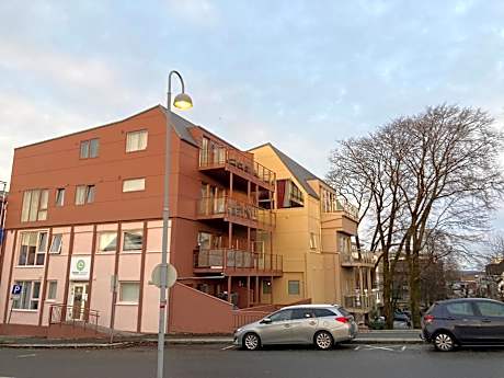 Parken Terrasse Apartment Hotel