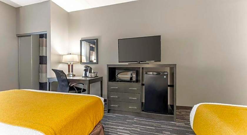 Best Western Plus Cranberry-Pittsburgh North