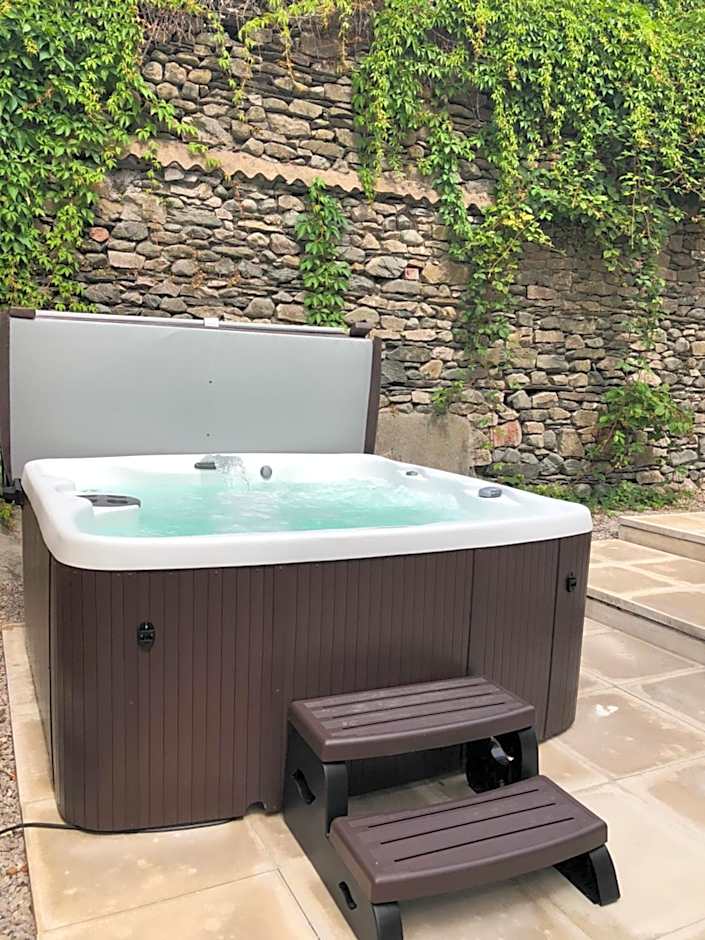 The Barn in The Courtyard, 3 - Bed, Sleeps 5, Pets Welcome