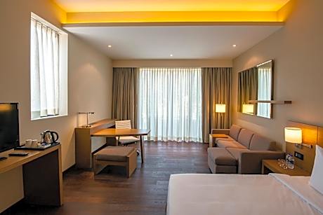 King Room with Plunge Pool