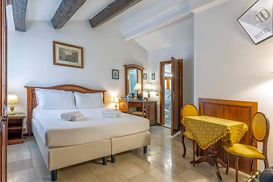 Hotel Orion