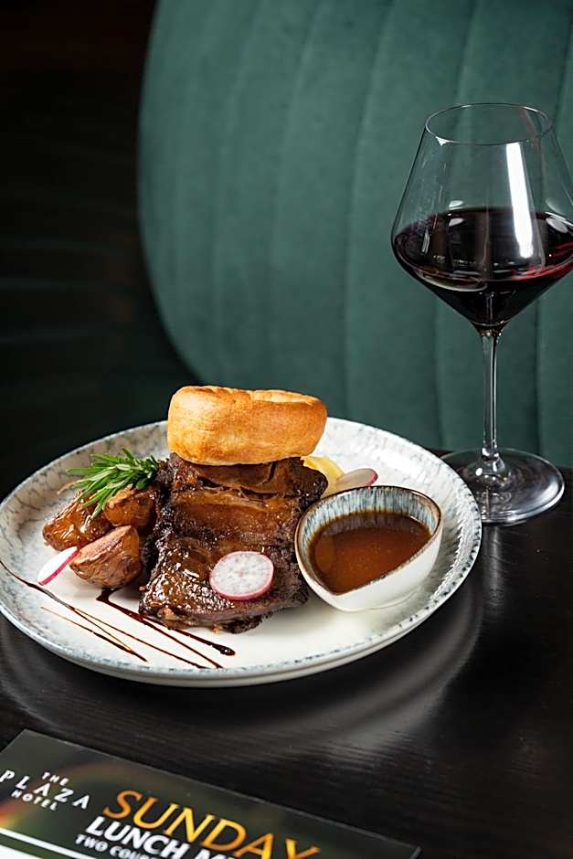 Plaza Hotel Tallaght